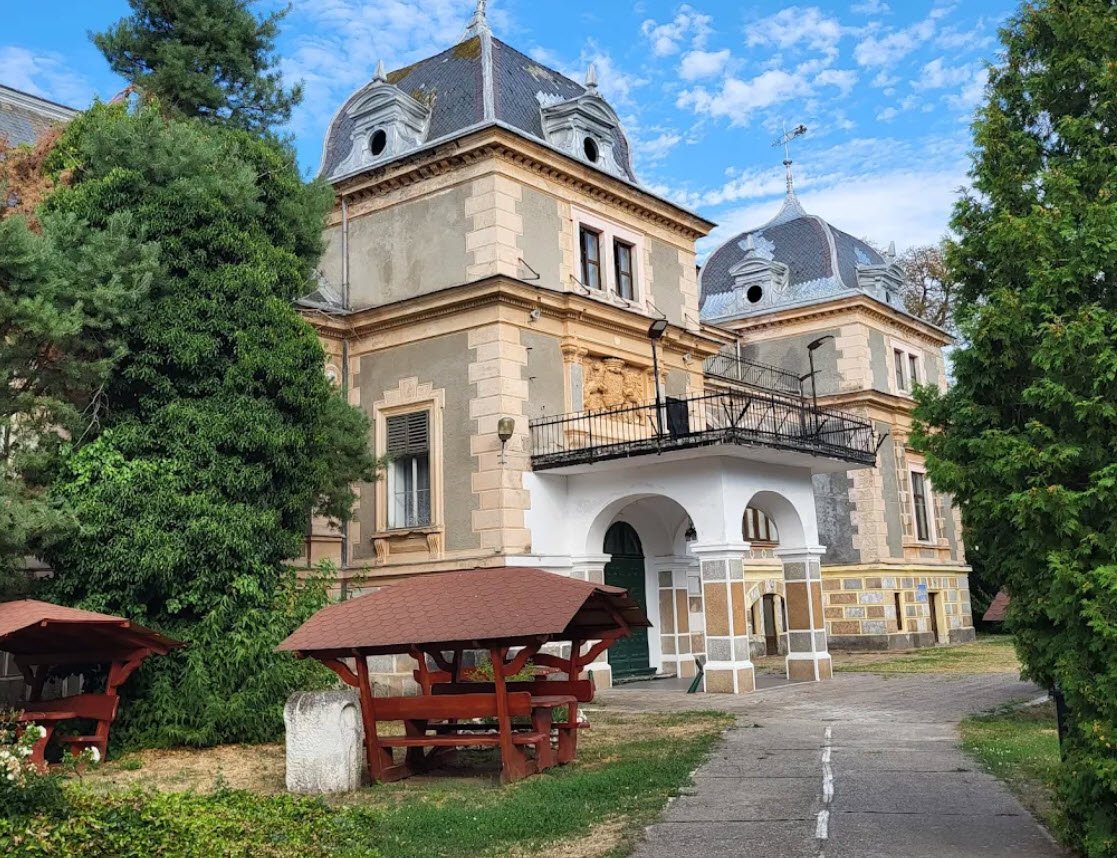 Csernovics-Karolyi Castle, Macea, Romania, Romania